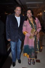 Anu Ranjan, Sashi Ranjan at Ravi and Rubaina_s wedding reception in Taj Land_s End, Mumbai on 18th Jan 2013 (51).JPG